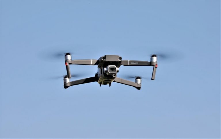 Dron dji mavic air 3 - recenzja zaawansowanego drona do filmowania