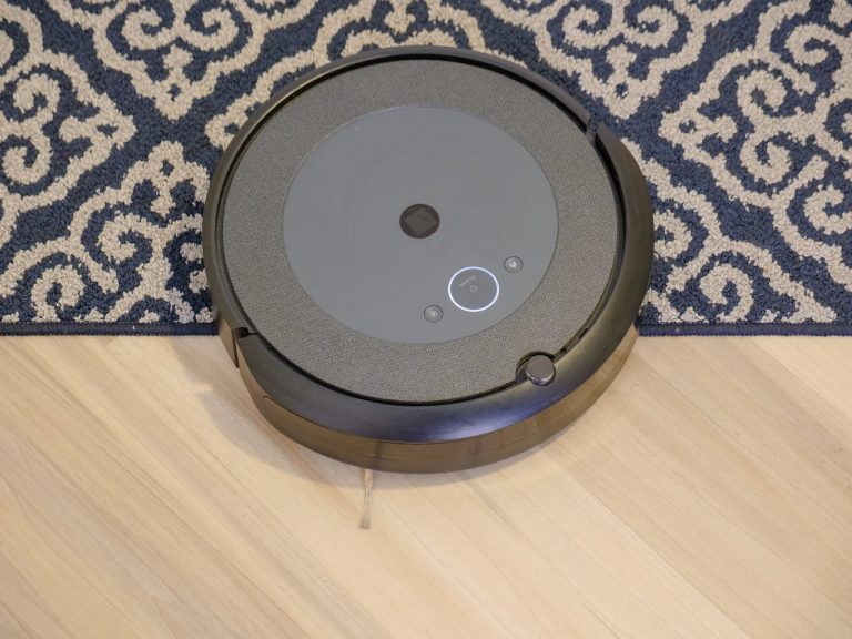 Irobot roomba s9+ - odkurzacz automatyczny z systemem samooczyszczania