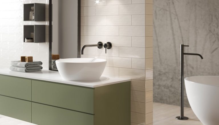 Fuga niewidoczna: techniki fugowania murali gresowych dla uzyskania efektu jednolitej ściany